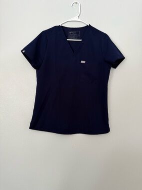 FIGS Navy Scrub Set